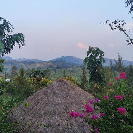 Lake Lyantonde Eco Campsite Original Fort Portal ภายนอก รูปภาพ