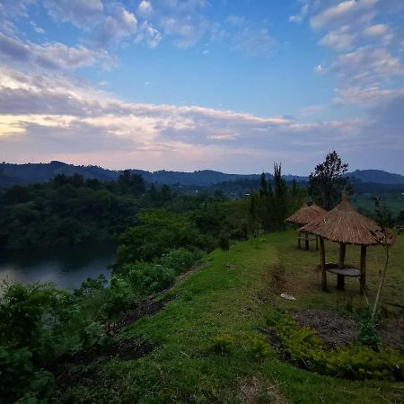 Lake Lyantonde Eco Campsite Original Fort Portal ภายนอก รูปภาพ