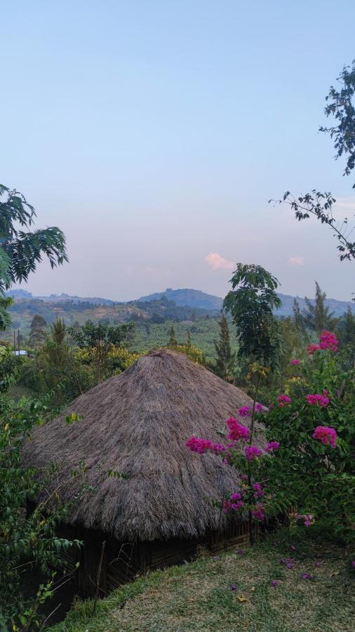 Lake Lyantonde Eco Campsite Original Fort Portal ภายนอก รูปภาพ
